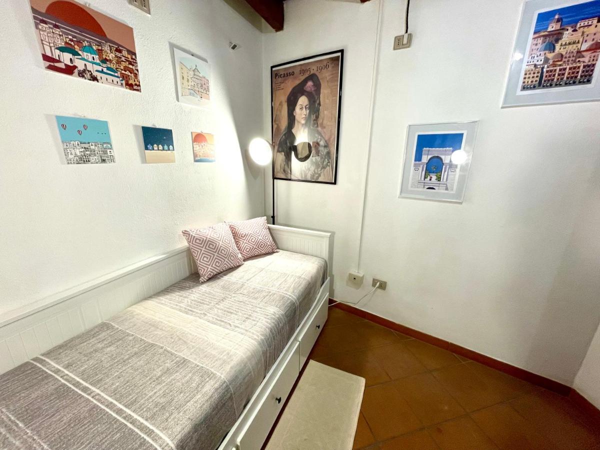 Antica Casa In Centro Storico Castello Cagliari